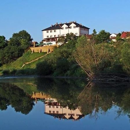 Hotel Bursztynowy Jozefow na Wisla Kültér fotó