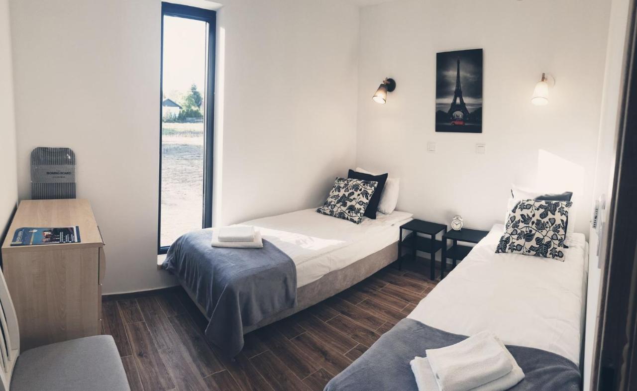 Hotel Bursztynowy Jozefow na Wisla Kültér fotó