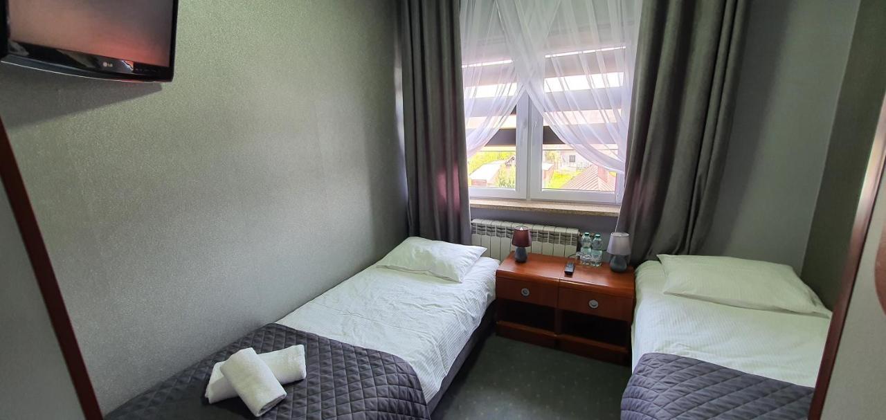 Hotel Bursztynowy Jozefow na Wisla Kültér fotó
