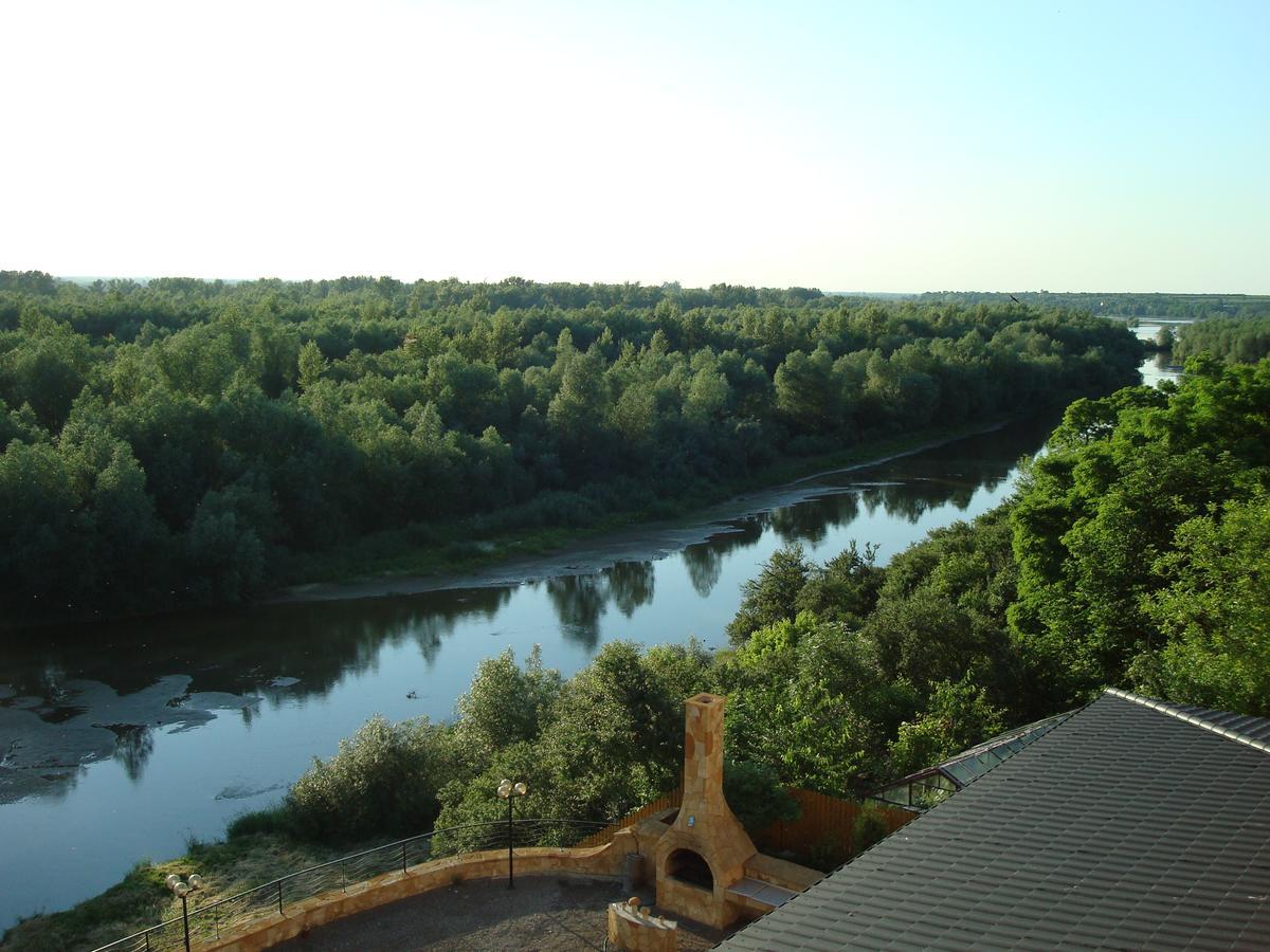 Hotel Bursztynowy Jozefow na Wisla Kültér fotó