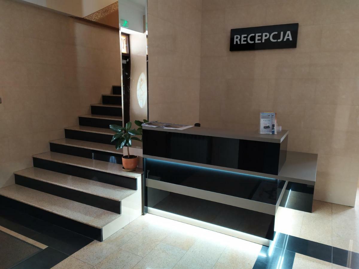 Hotel Bursztynowy Jozefow na Wisla Kültér fotó