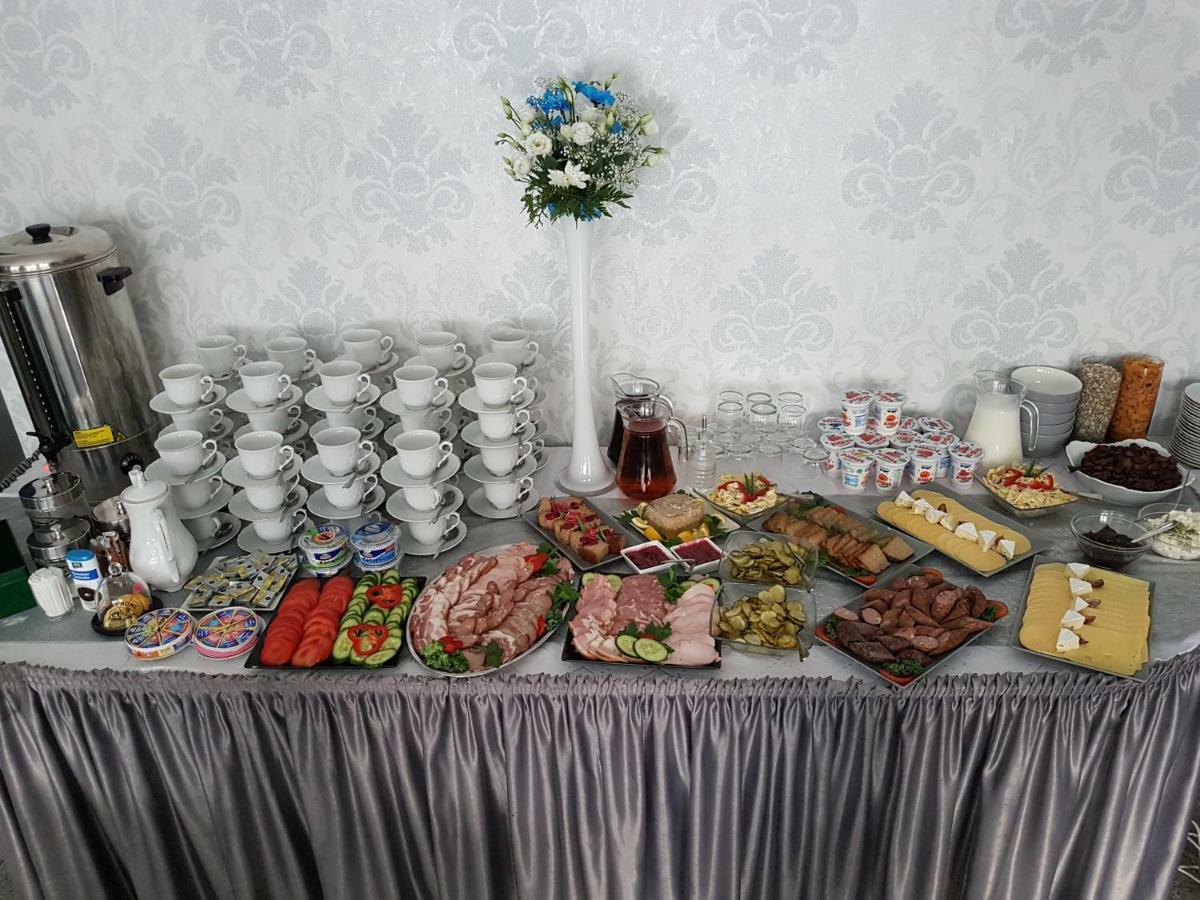 Hotel Bursztynowy Jozefow na Wisla Kültér fotó
