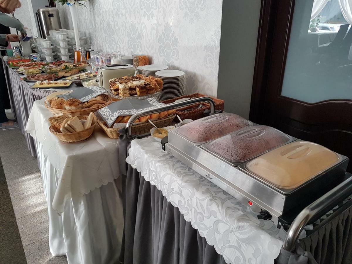 Hotel Bursztynowy Jozefow na Wisla Kültér fotó